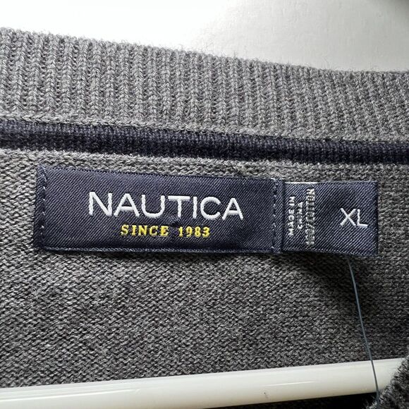 Nautica V Neck Sweater Mens Size XL Gray Long Sleeve Embroidered Logo Knit NWT - Picture 7 of 10